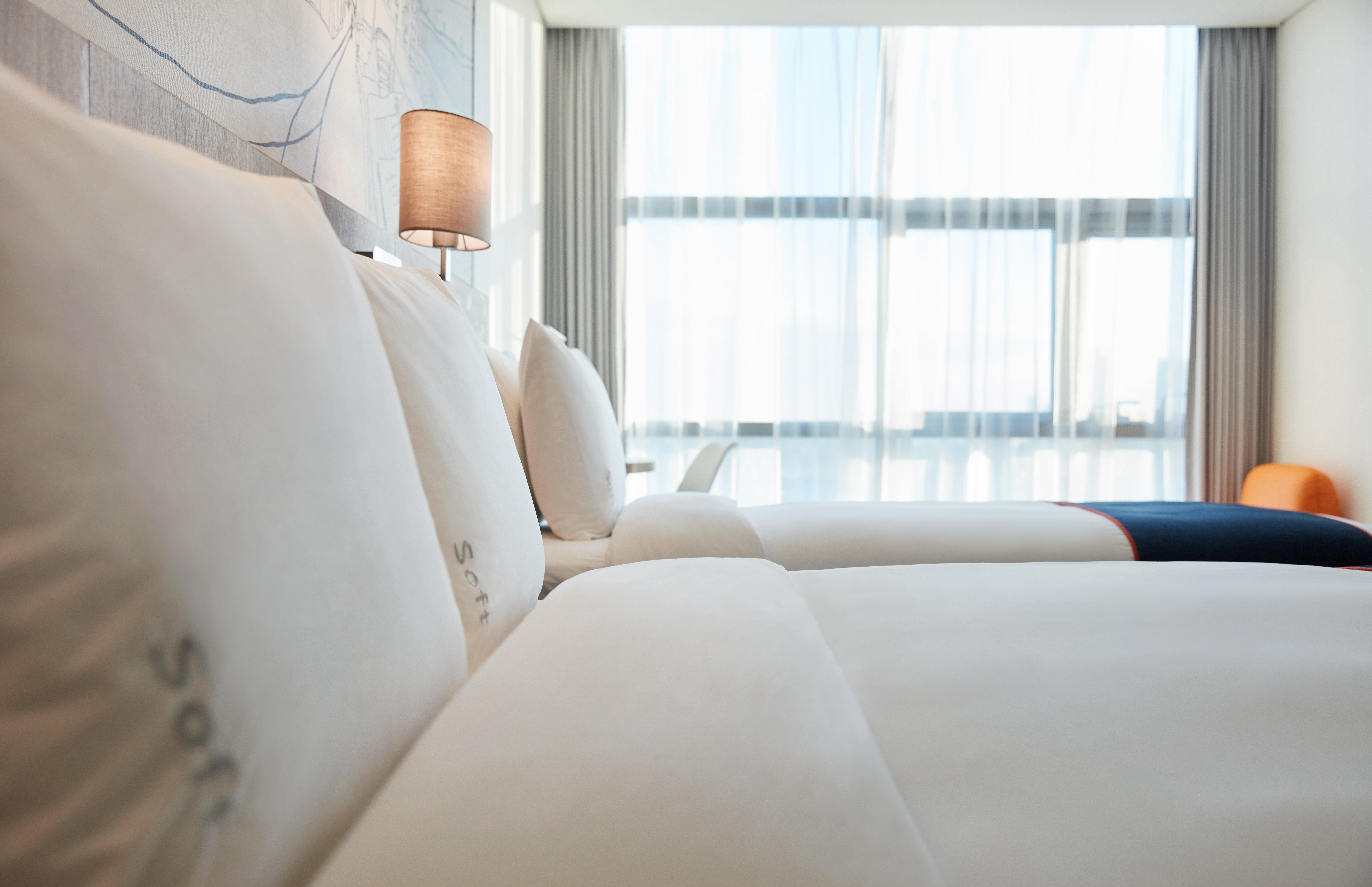 Hotel Express Hongdae By Ihg 4*